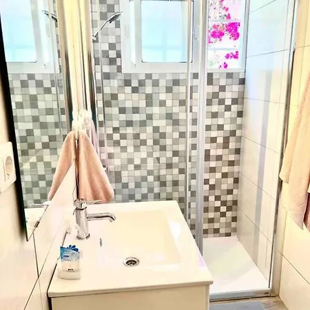 15 Kokomo Puerto del Carmen (Lanzarote)